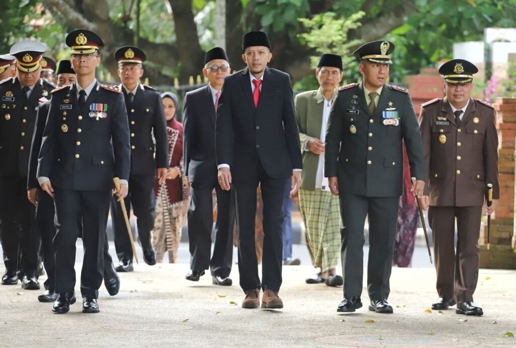 peringatan Hari Bhayangkara ke-79 yang digelar di Pendopo Manggala Praja Nugraha