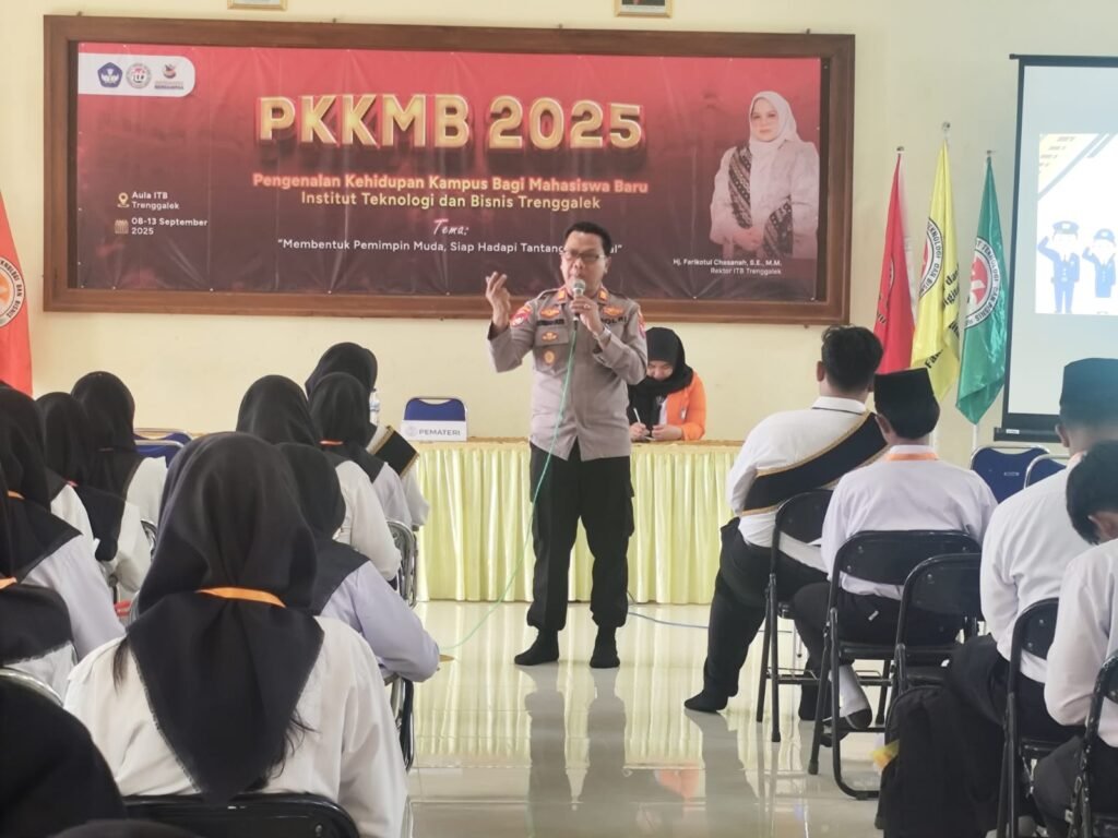 tantangan yang dihadapi mahasiswa saat ini lebih kompleks dibandingkan masa lalu